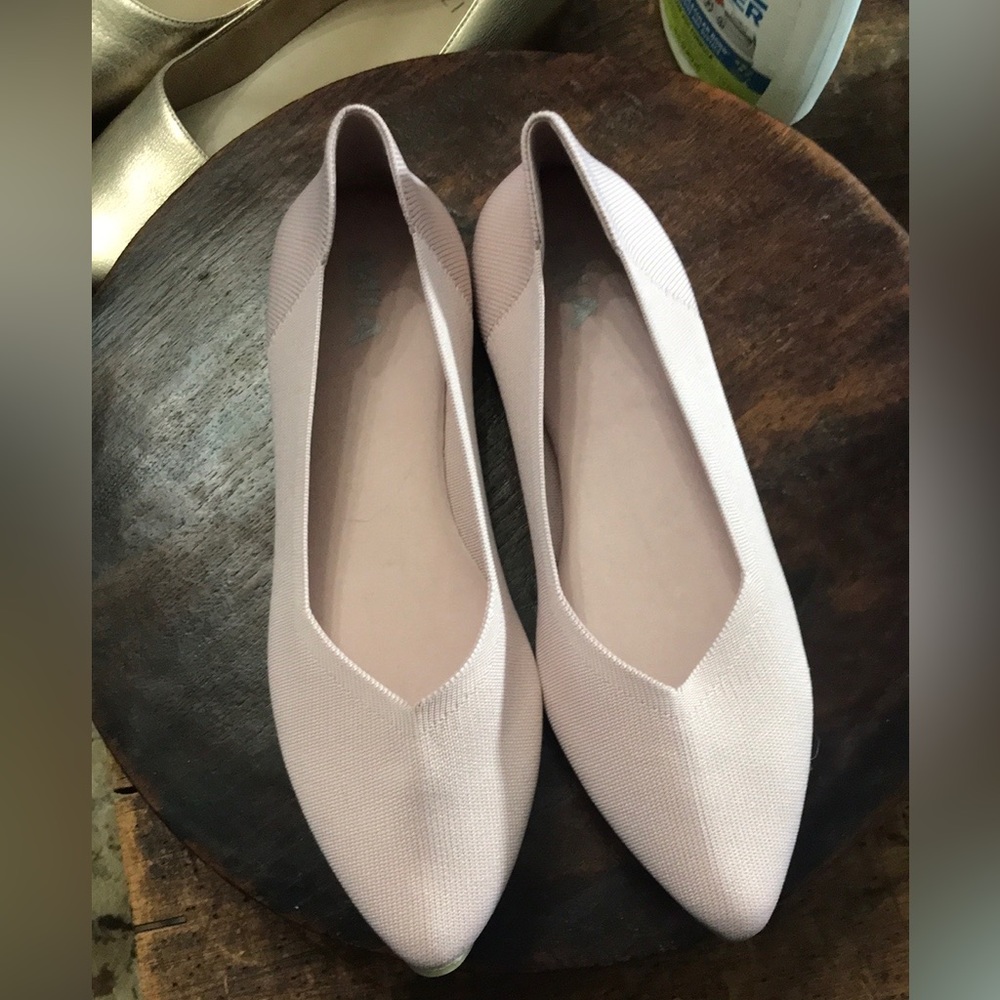 Mia Pointed Toe Flats
